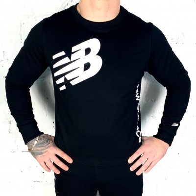 Свитшот New Balance Athletics Longsleeve black/white Свитшот New Balance Athletics Longsleeve black/white