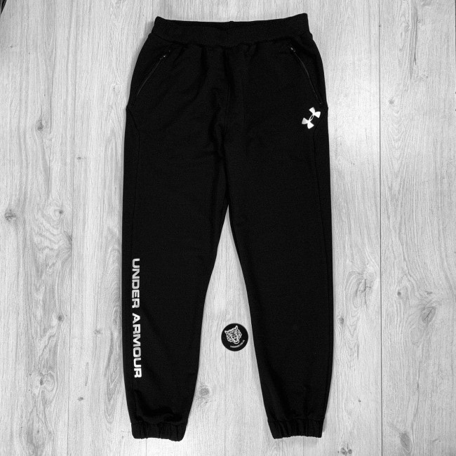 Спортивные штаны Under Armour Tilted Logo black